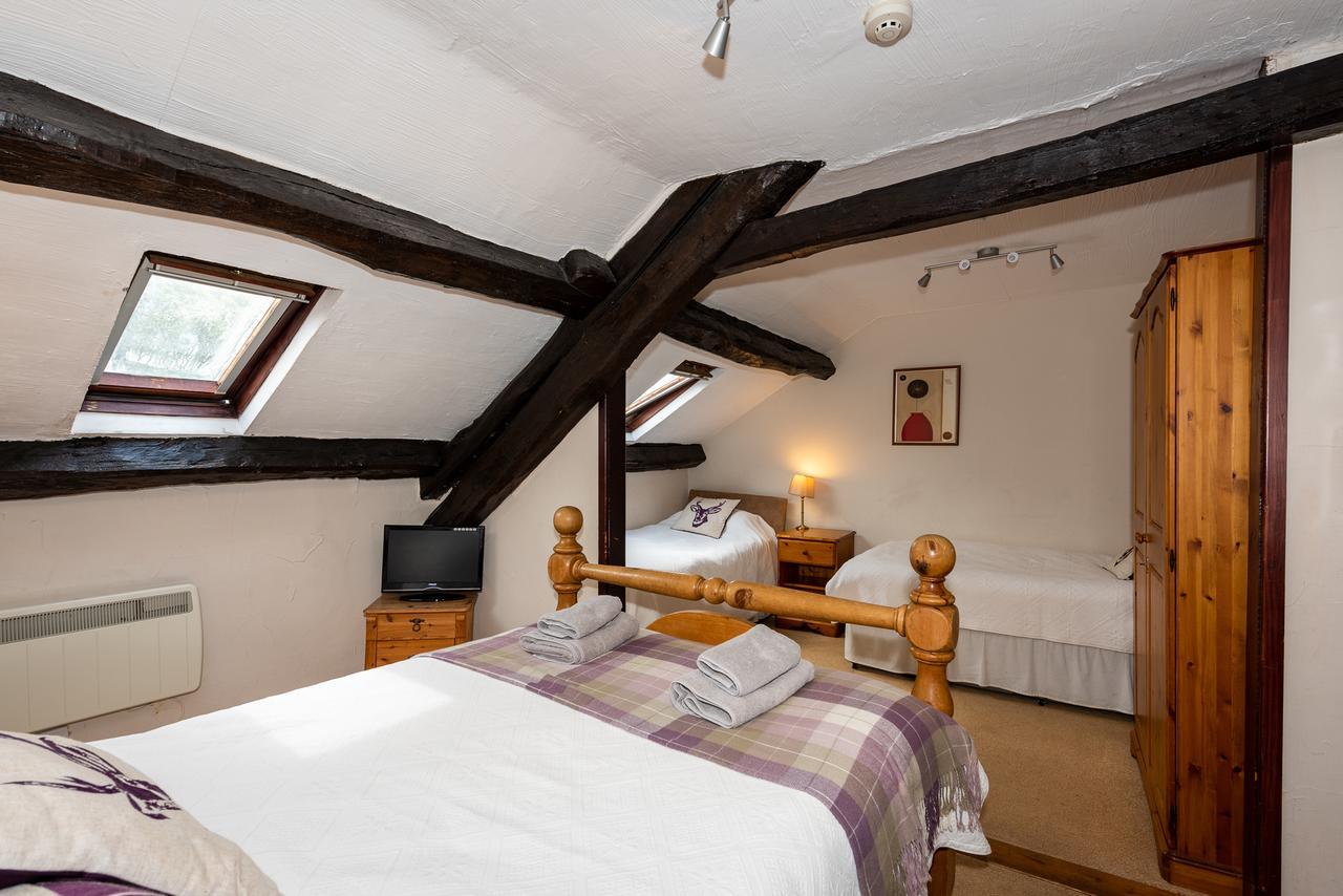 White Hart Inn Bouth Luaran gambar